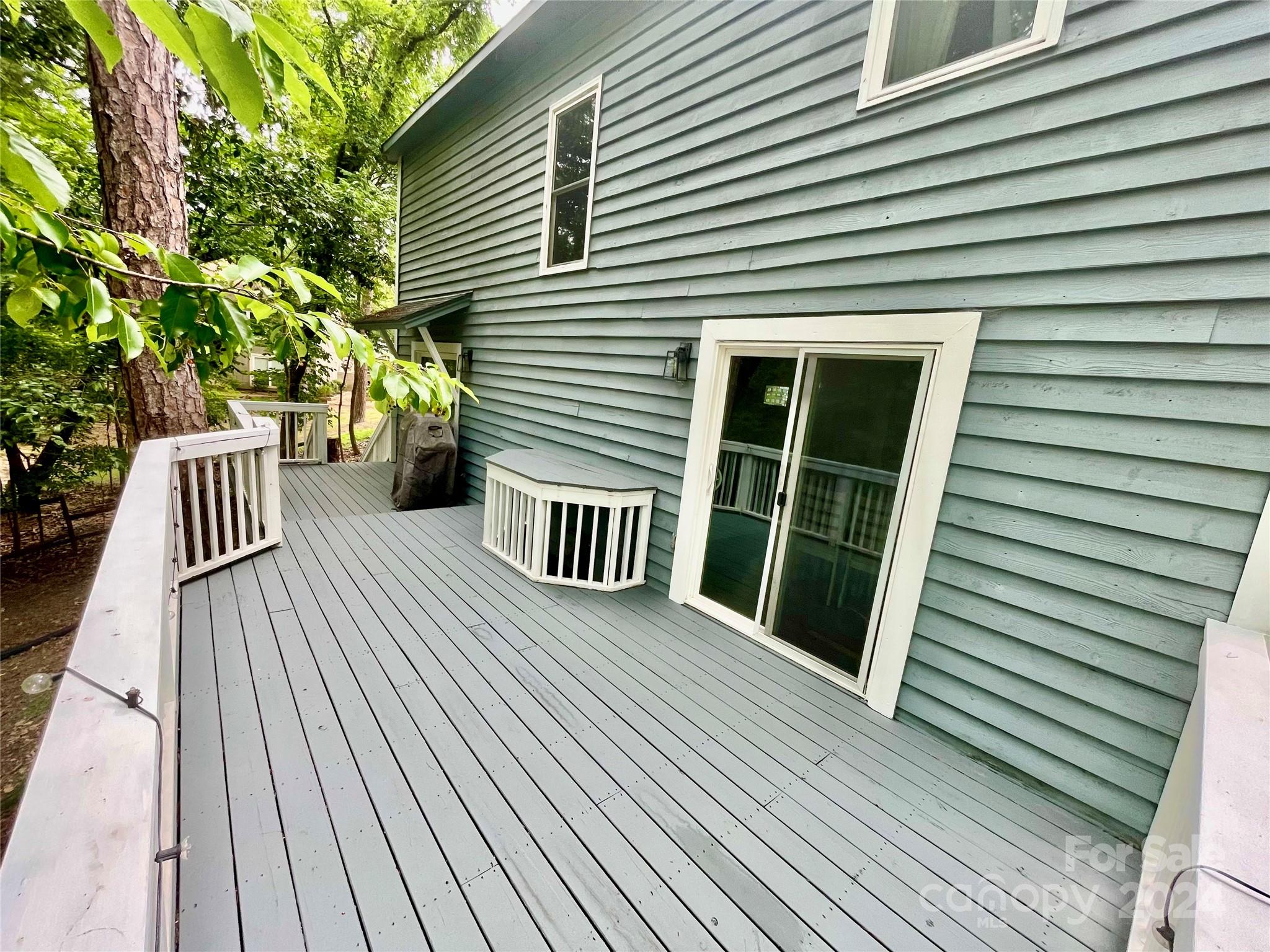 Tega Cay - Residential