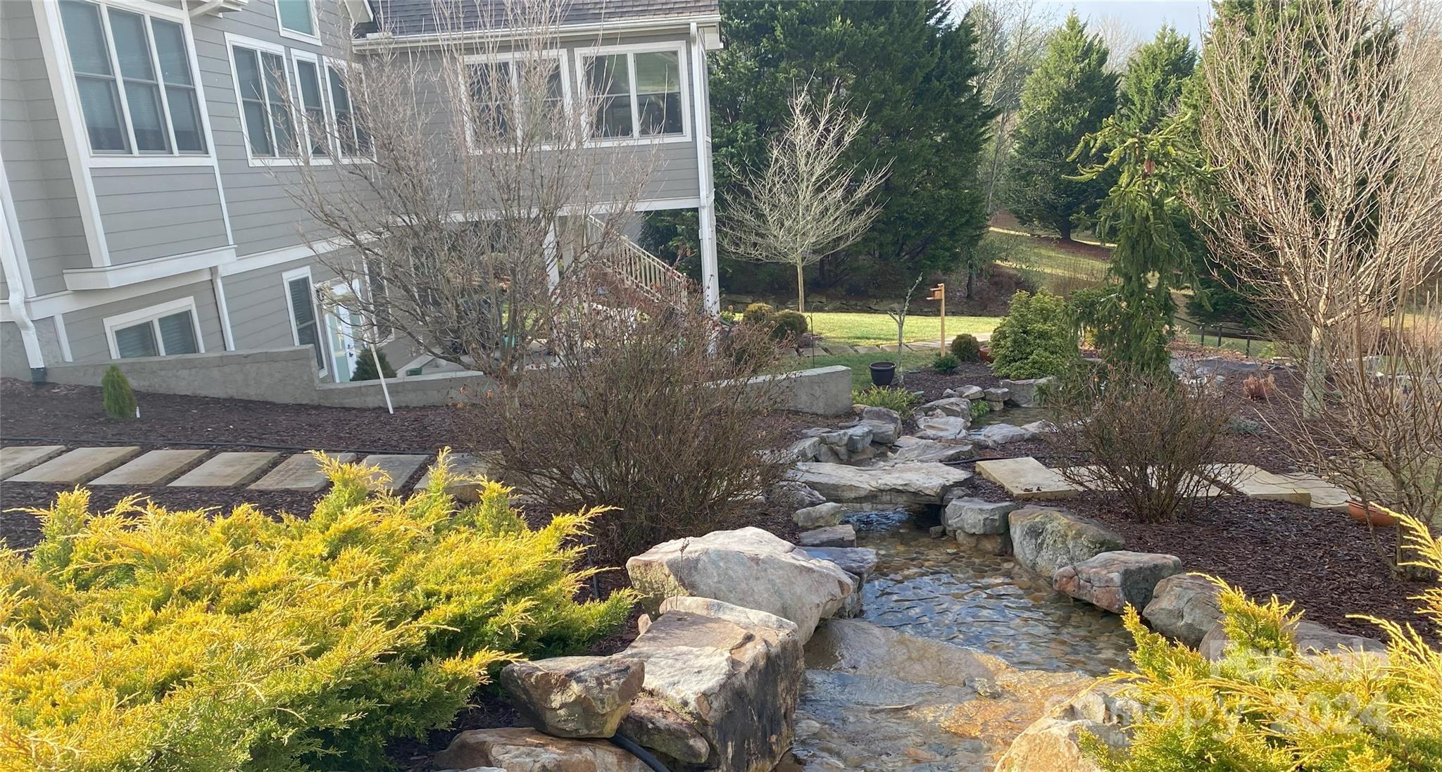 Cummings Cove - Residential