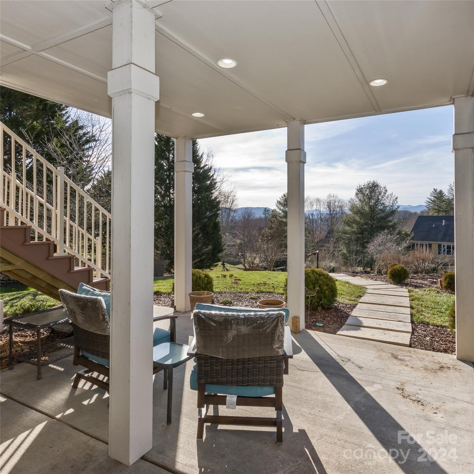 Cummings Cove - Residential