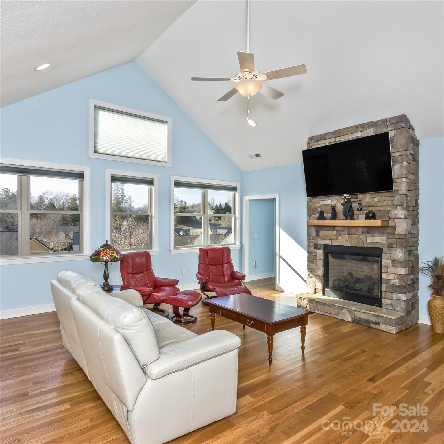 Cummings Cove - Residential