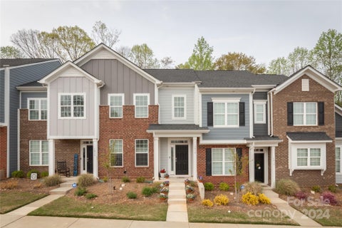Photo for 1014 Beatty Woods Drive