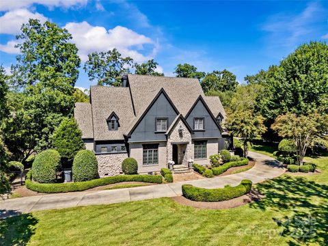 Photo of 2130 Ferncliff Road, Charlotte, NC 28211 (MLS # 4298809)