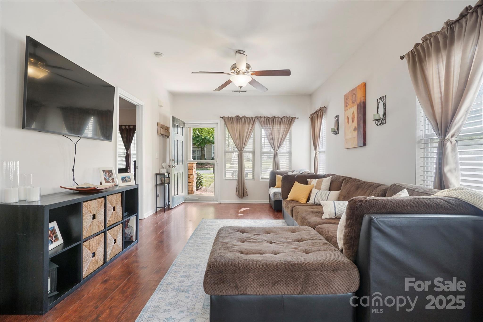 1012 Laparc Lane