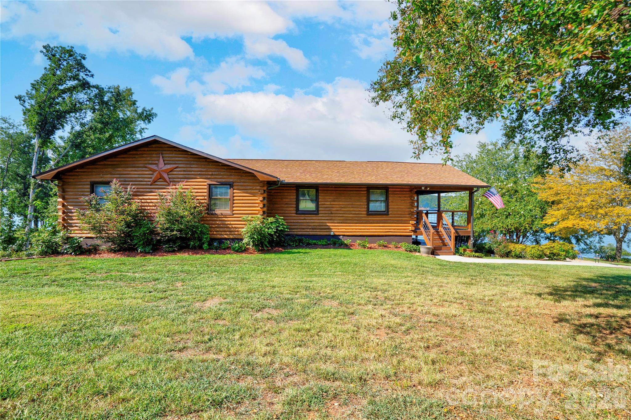 1107 Lake Shore Court
