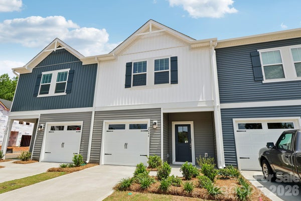 9037 FOGGY MEADOW RD, CHARLOTTE, NC 28269 - Image 8cabbdb0723e12c4c9808f2c2b70a13a/2023299183