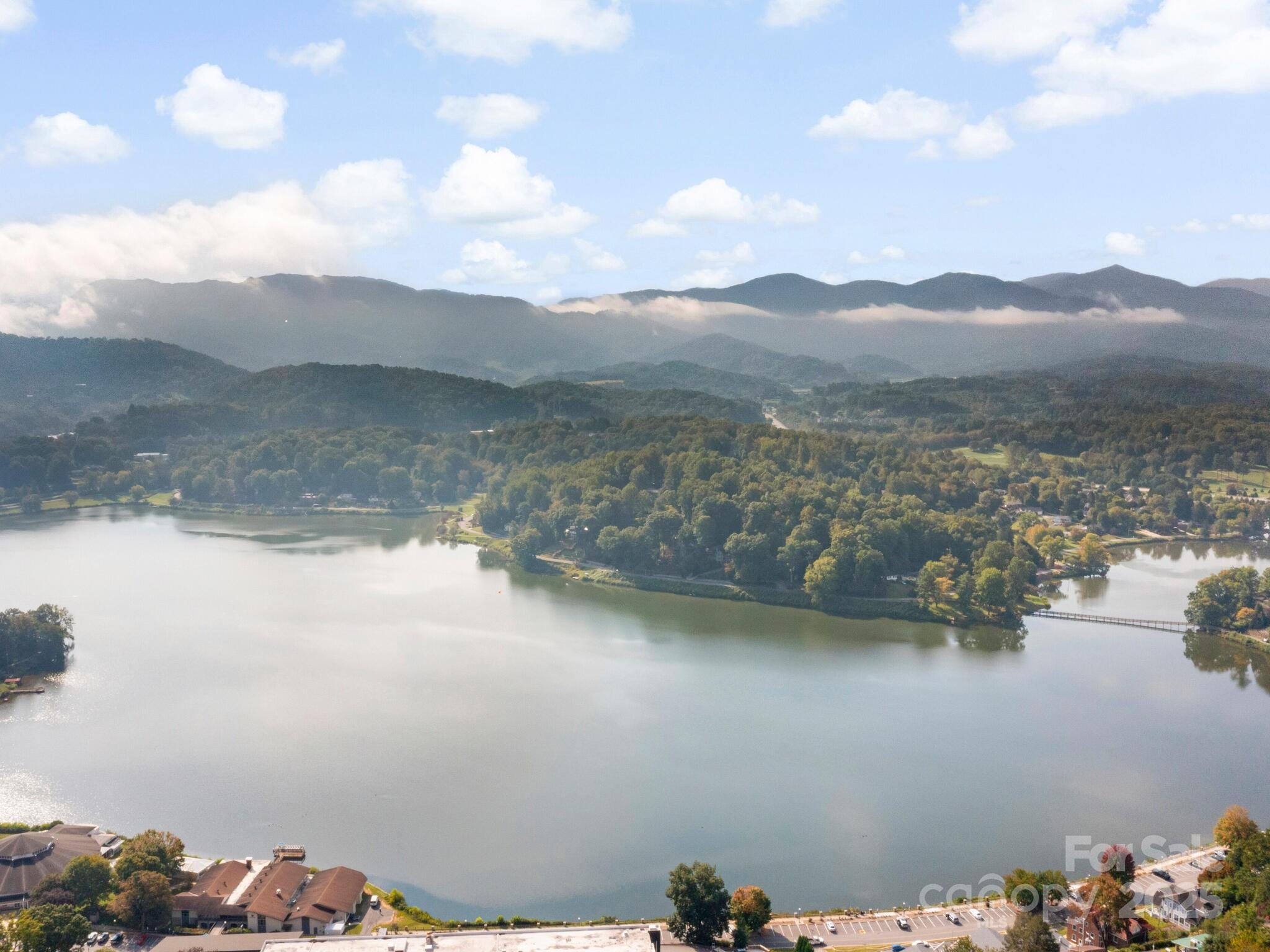 LAKE JUNALUSKA ASSEMBLY - Residential