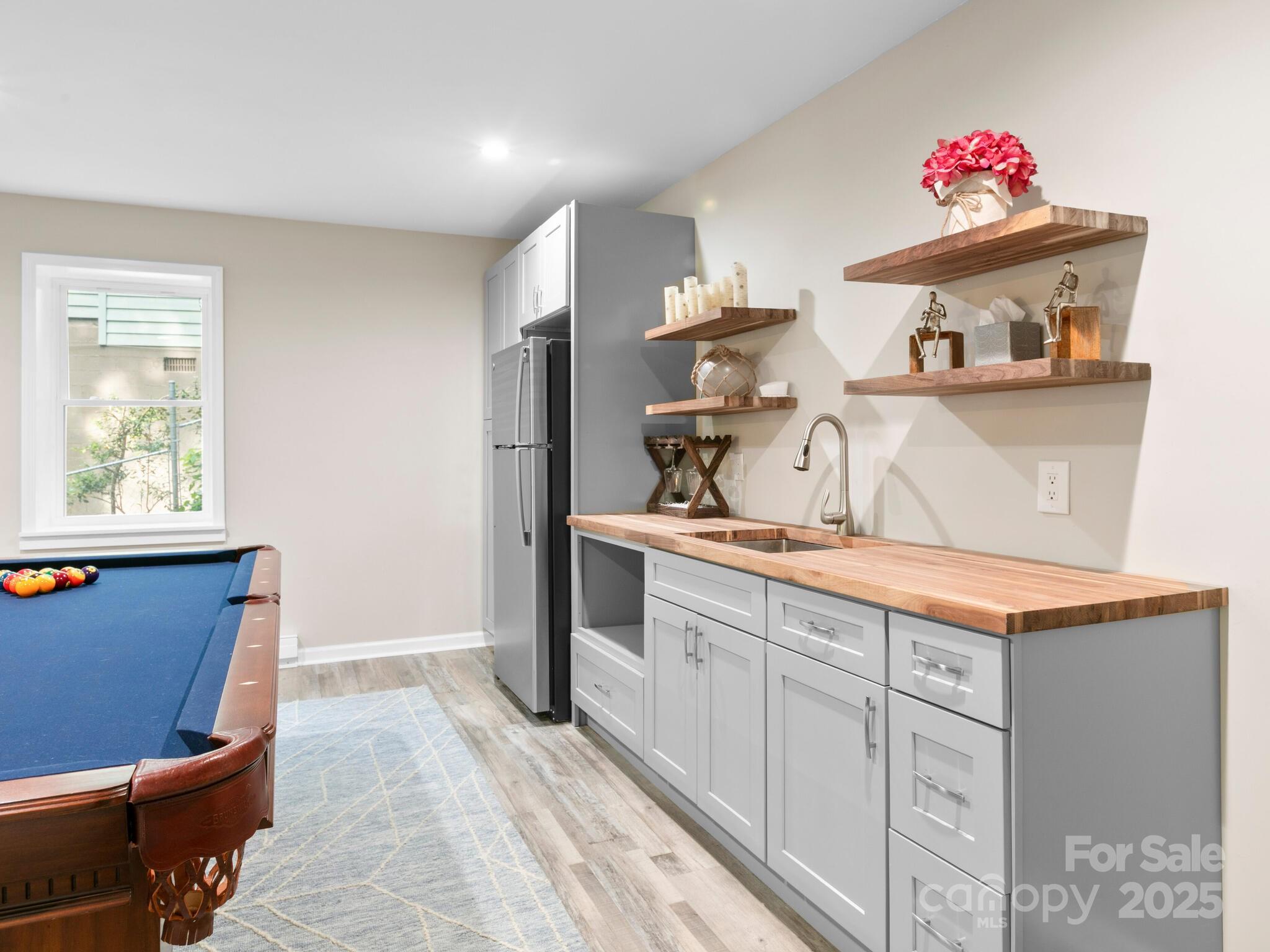 LAKE JUNALUSKA ASSEMBLY - Residential