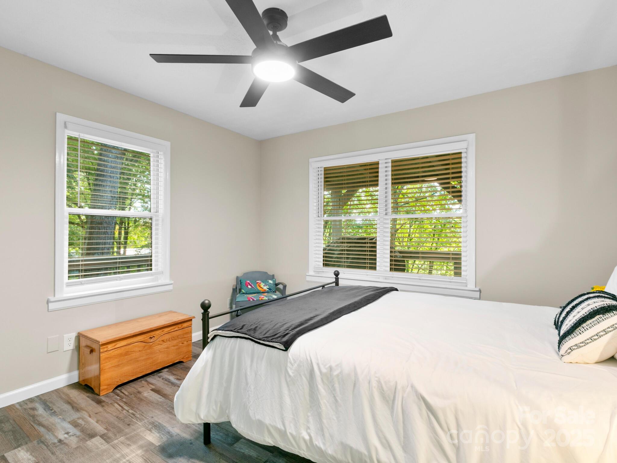 LAKE JUNALUSKA ASSEMBLY - Residential