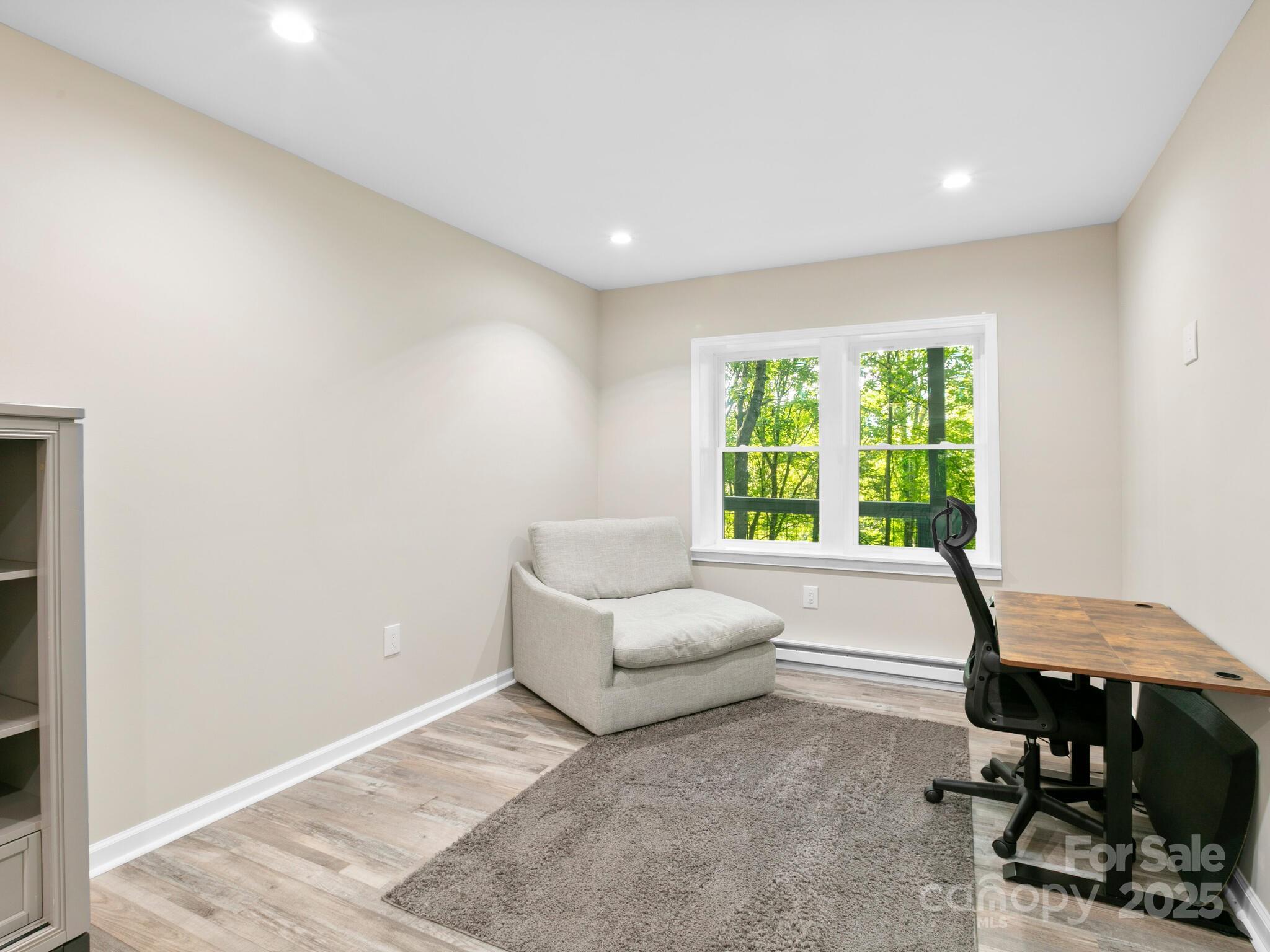 LAKE JUNALUSKA ASSEMBLY - Residential