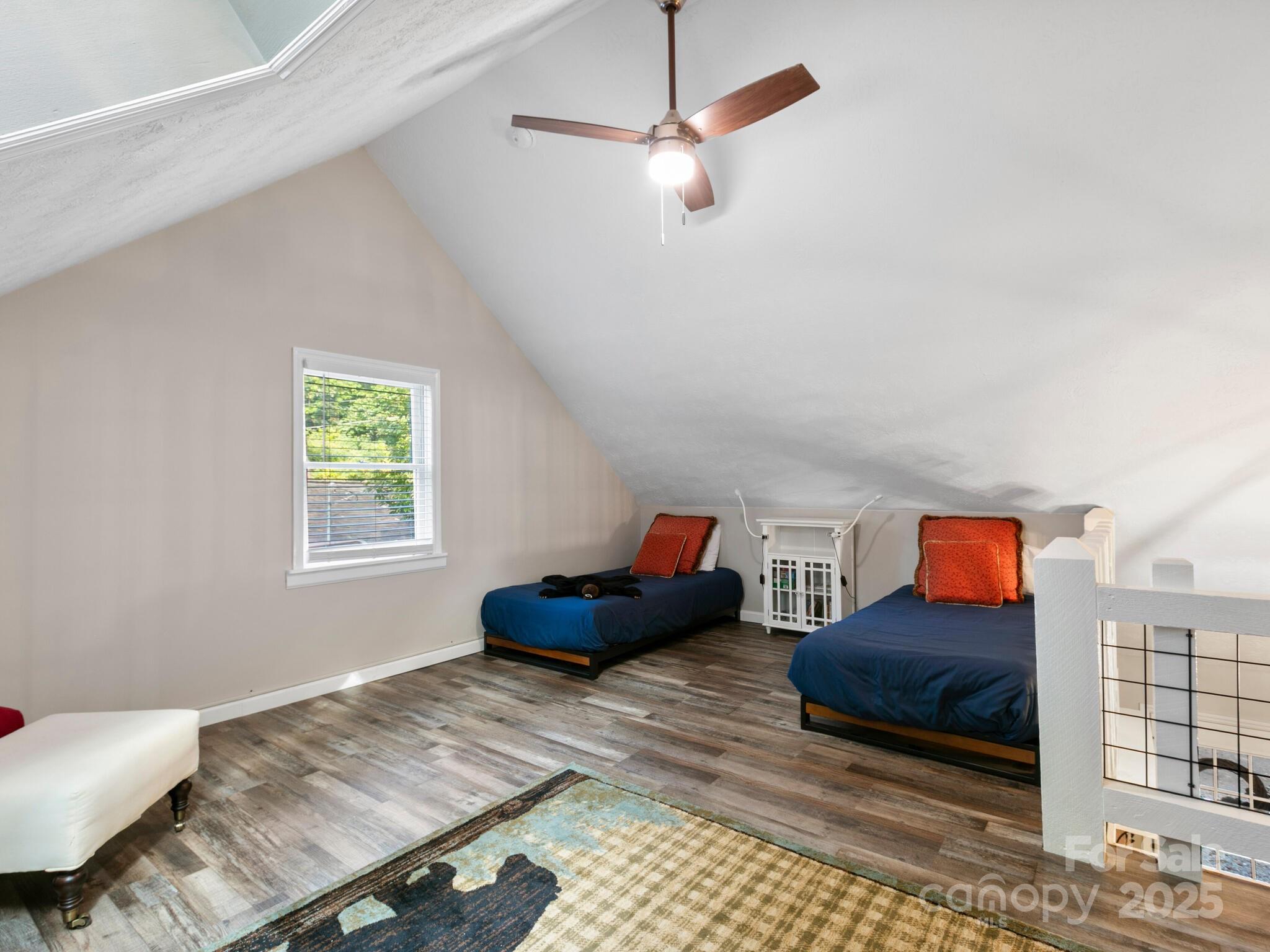 LAKE JUNALUSKA ASSEMBLY - Residential