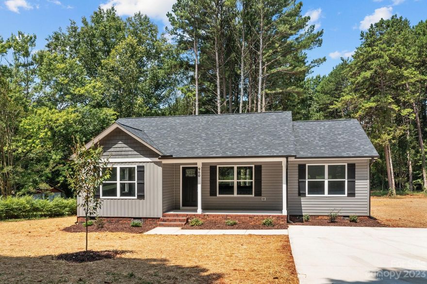 Country living in the city.  Hard to find new construction home on .81 acres in China Grove.  You will love this floor plan featuring vaulted ceiling,  large lot, granite countertops, spacious laundry room, tile shower, stainless steel appliances, and much, much more.  Come see today.