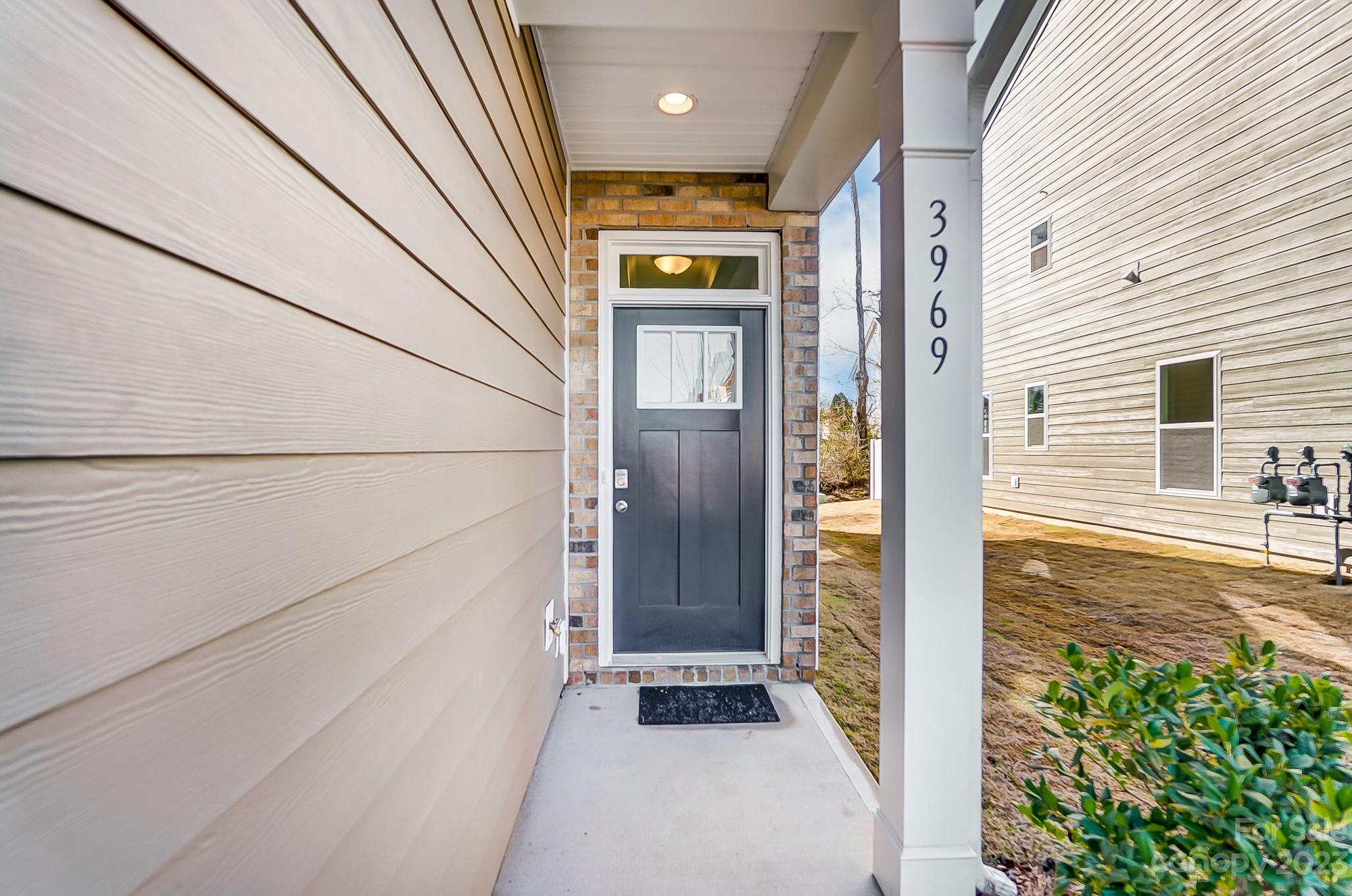 Harrisburg Village - Residential