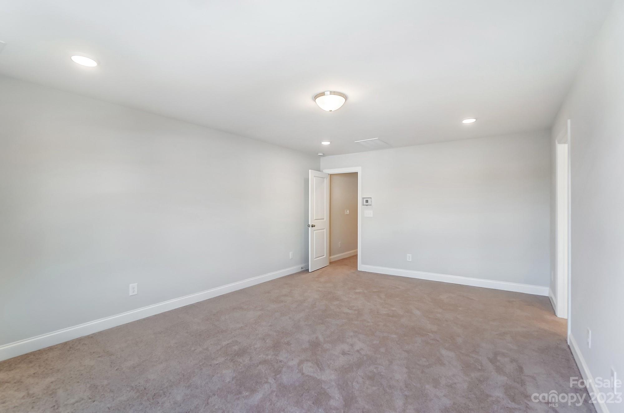 Harrisburg Village - Residential