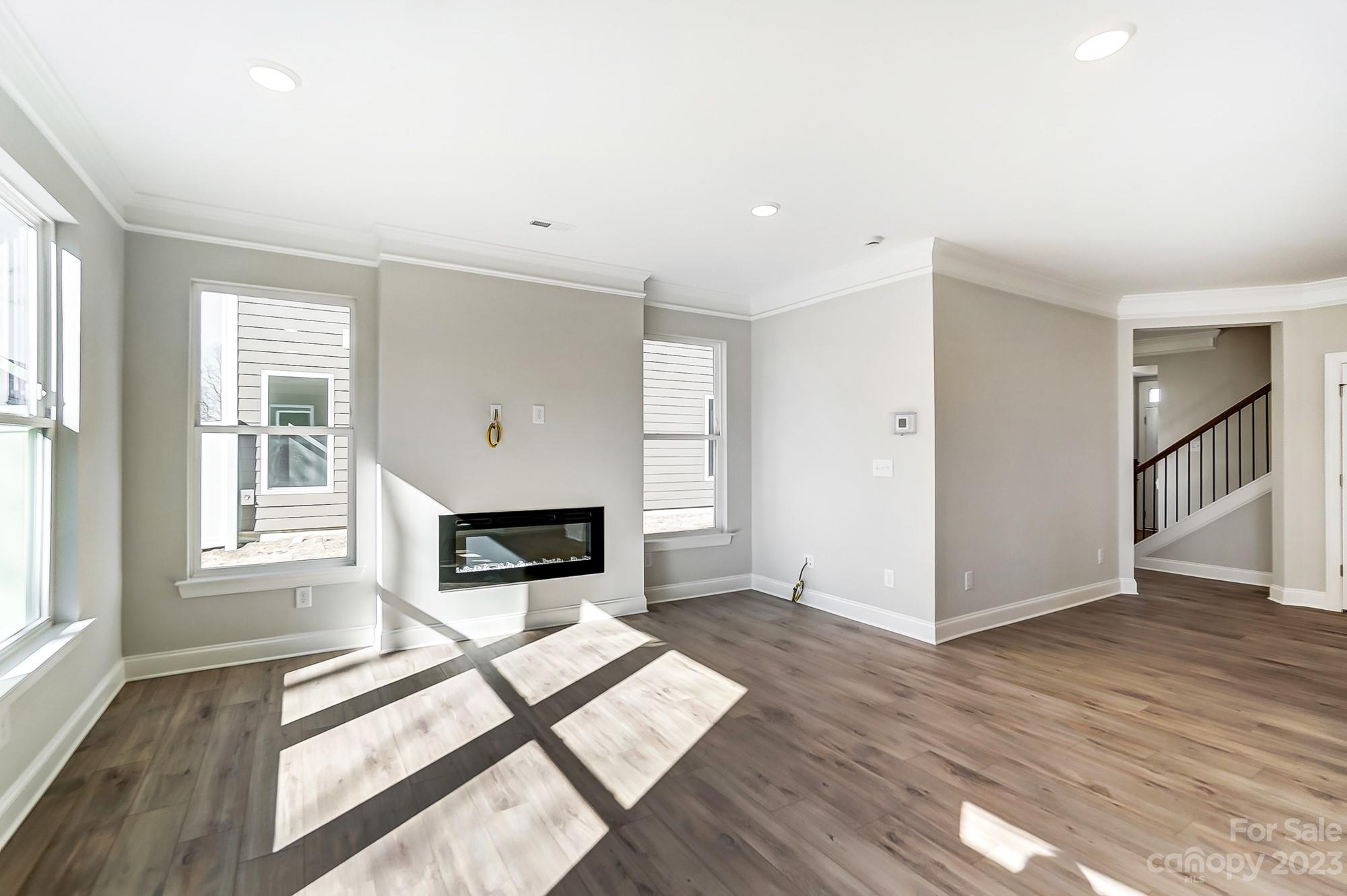 Harrisburg Village - Residential