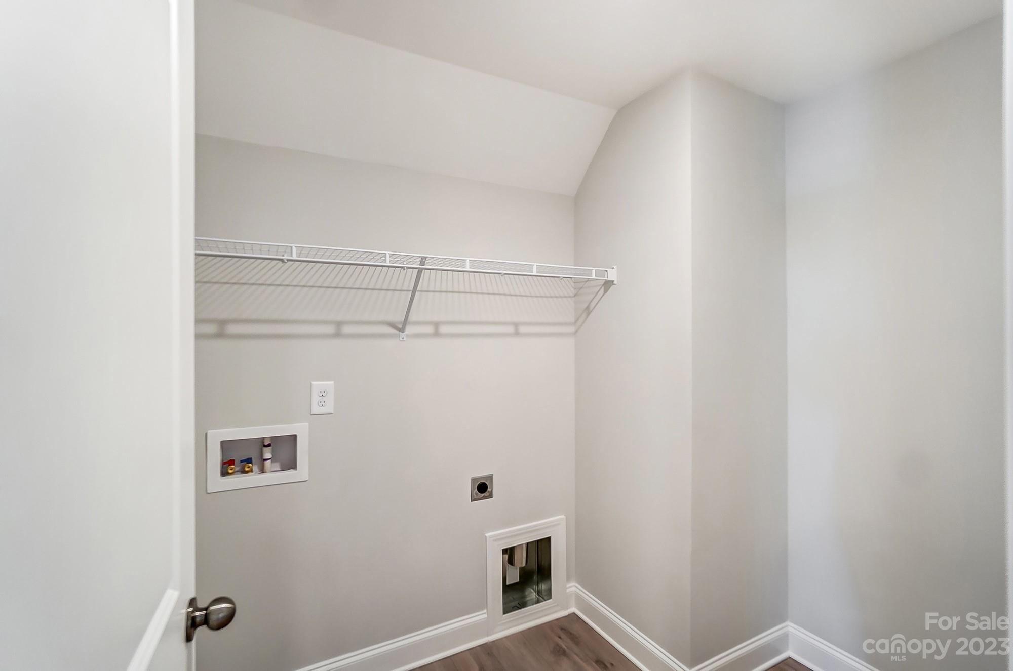 Harrisburg Village - Residential