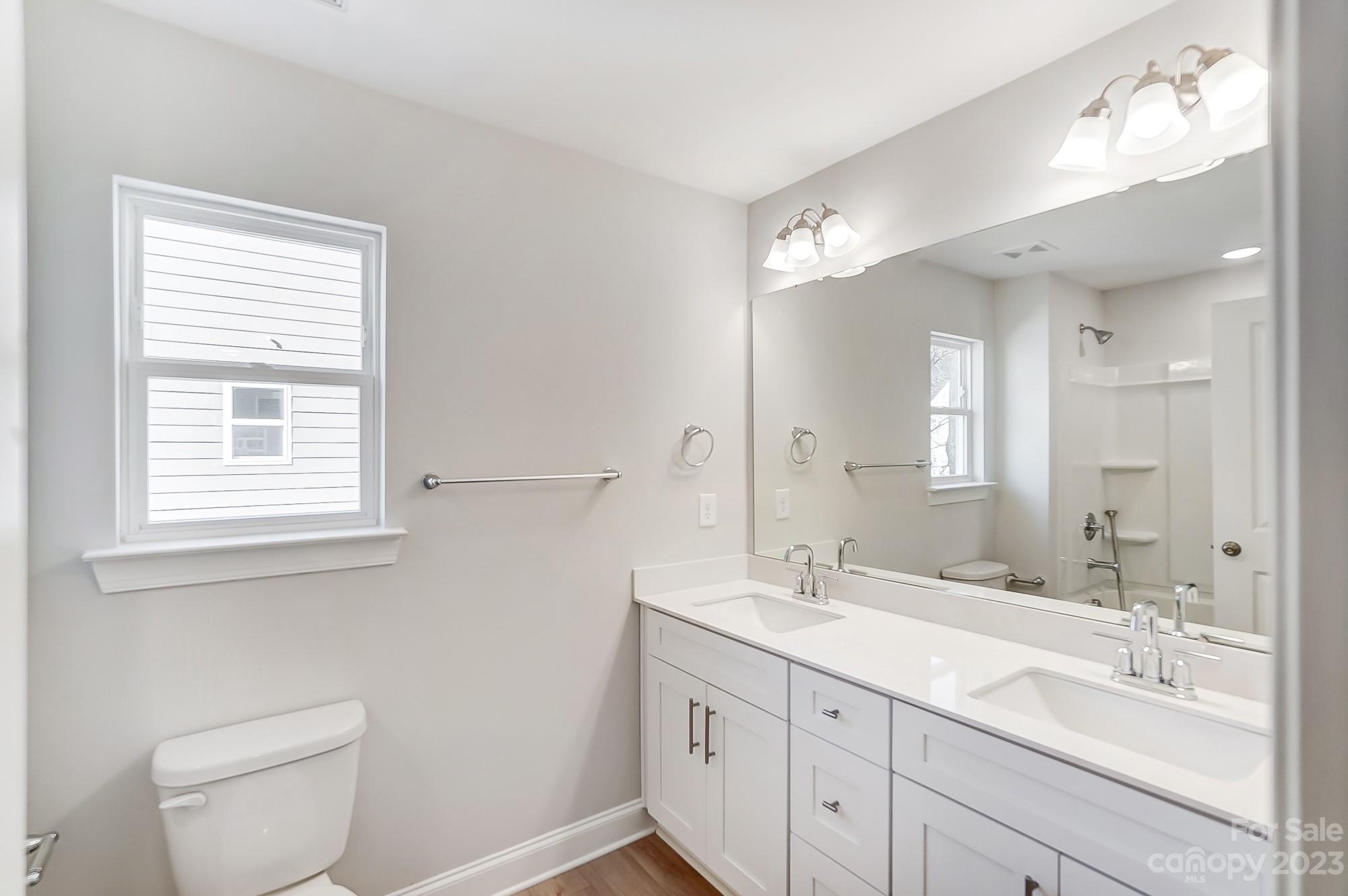 Harrisburg Village - Residential