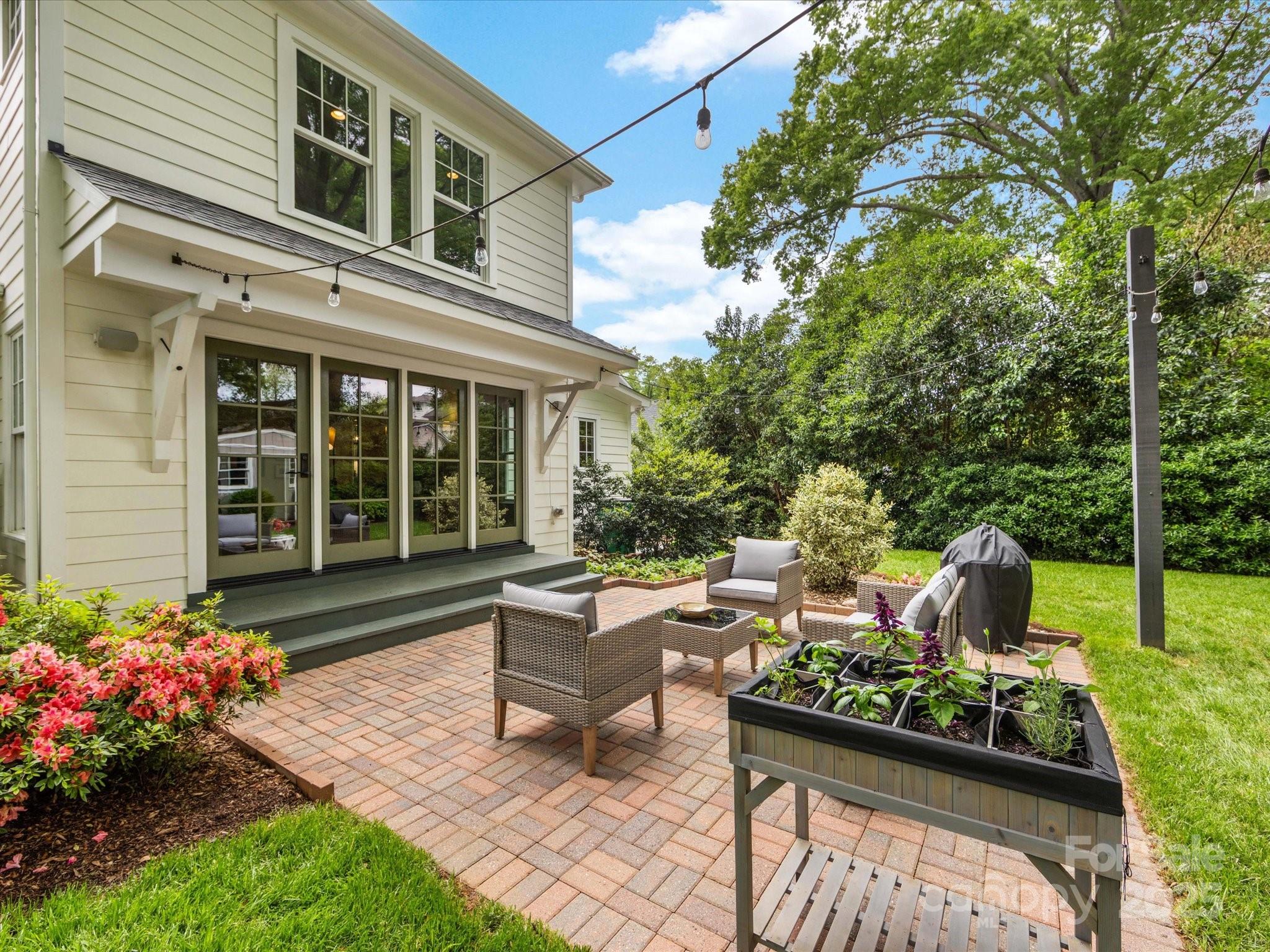 Myers Park - Residential