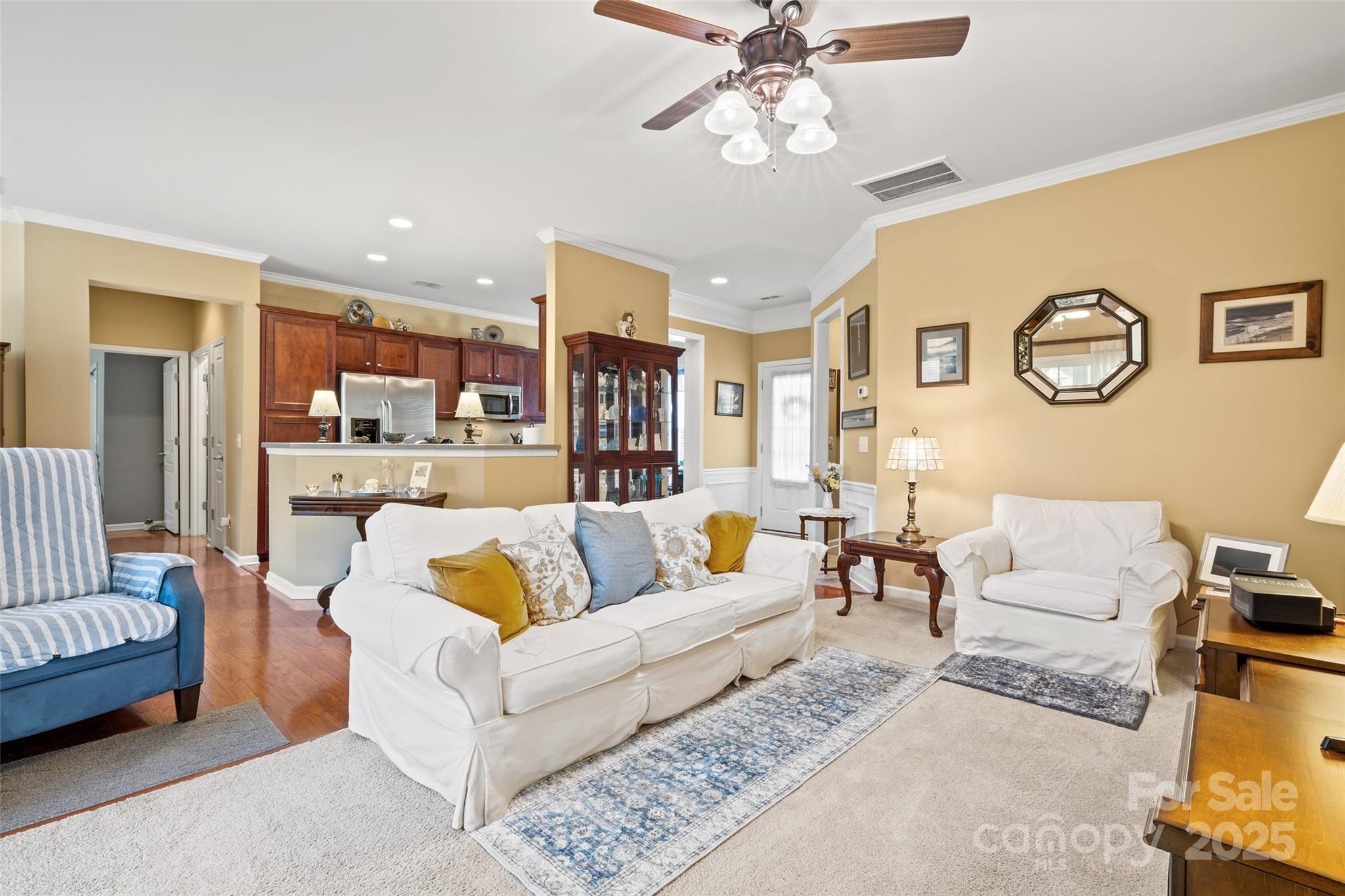 33128 Tanager Court