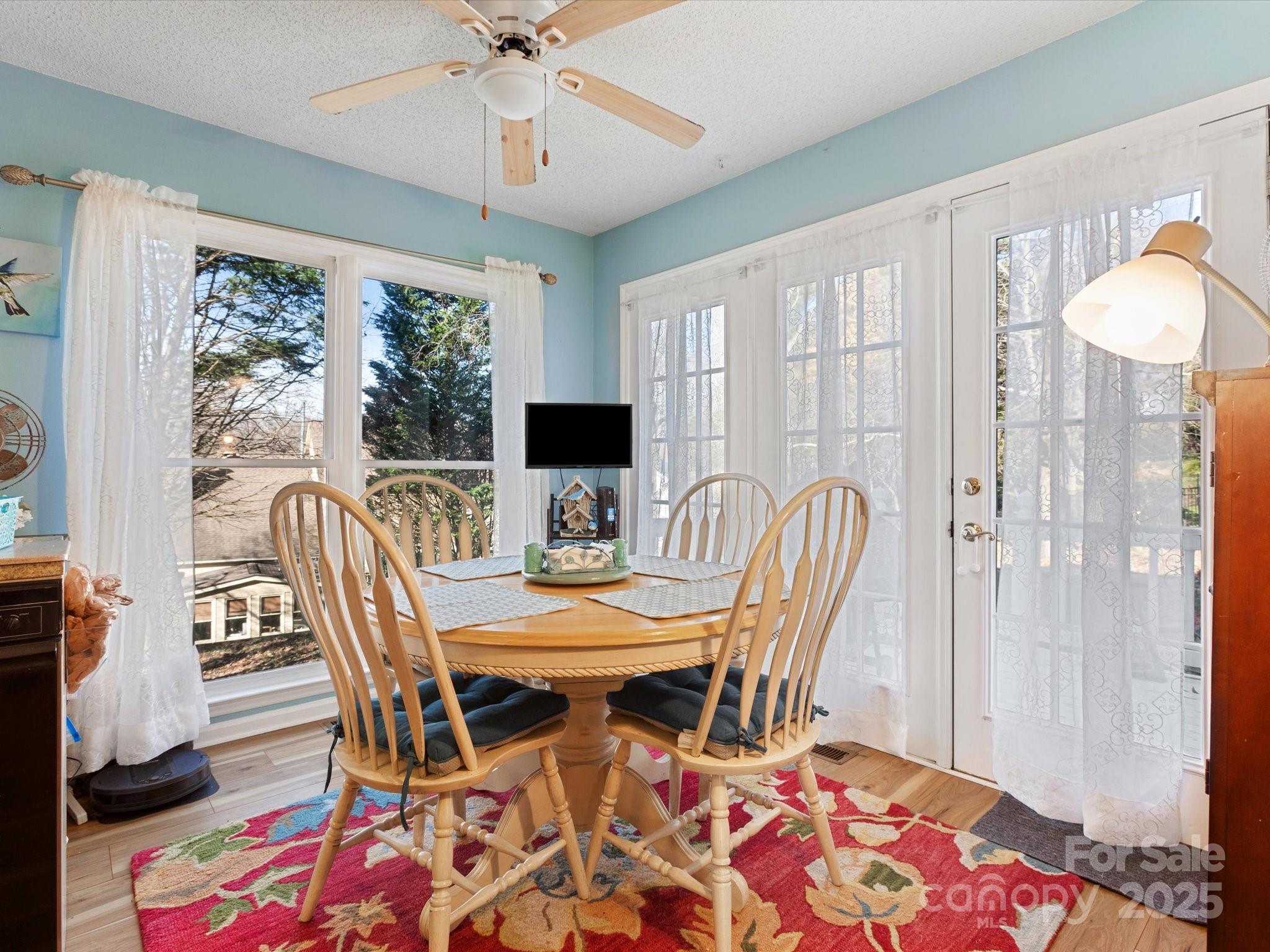 Thornhill - Residential