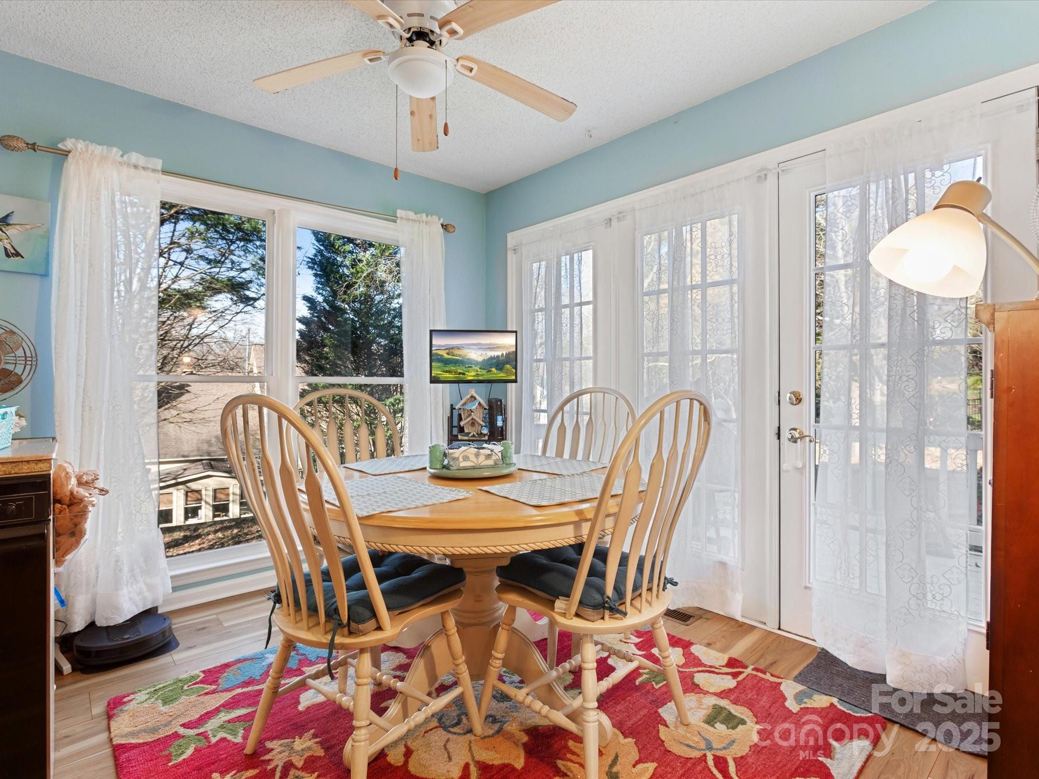 Thornhill - Residential