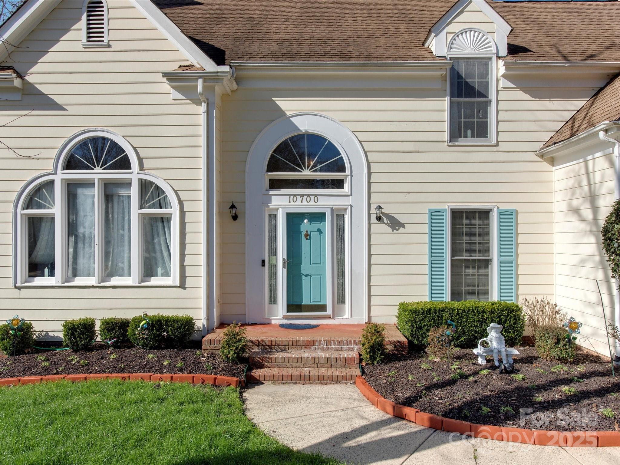 Thornhill - Residential