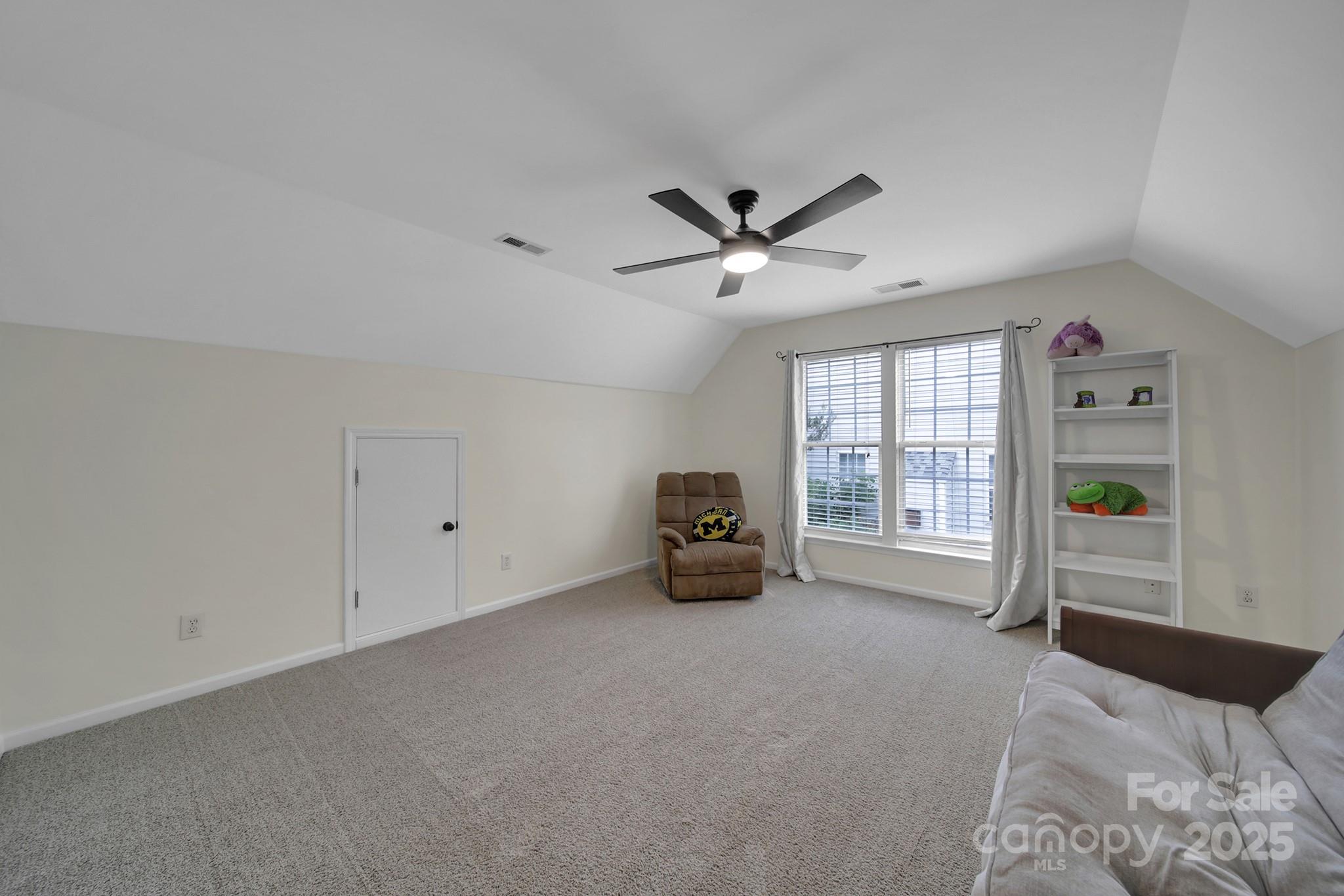 Knightsbridge - Residential