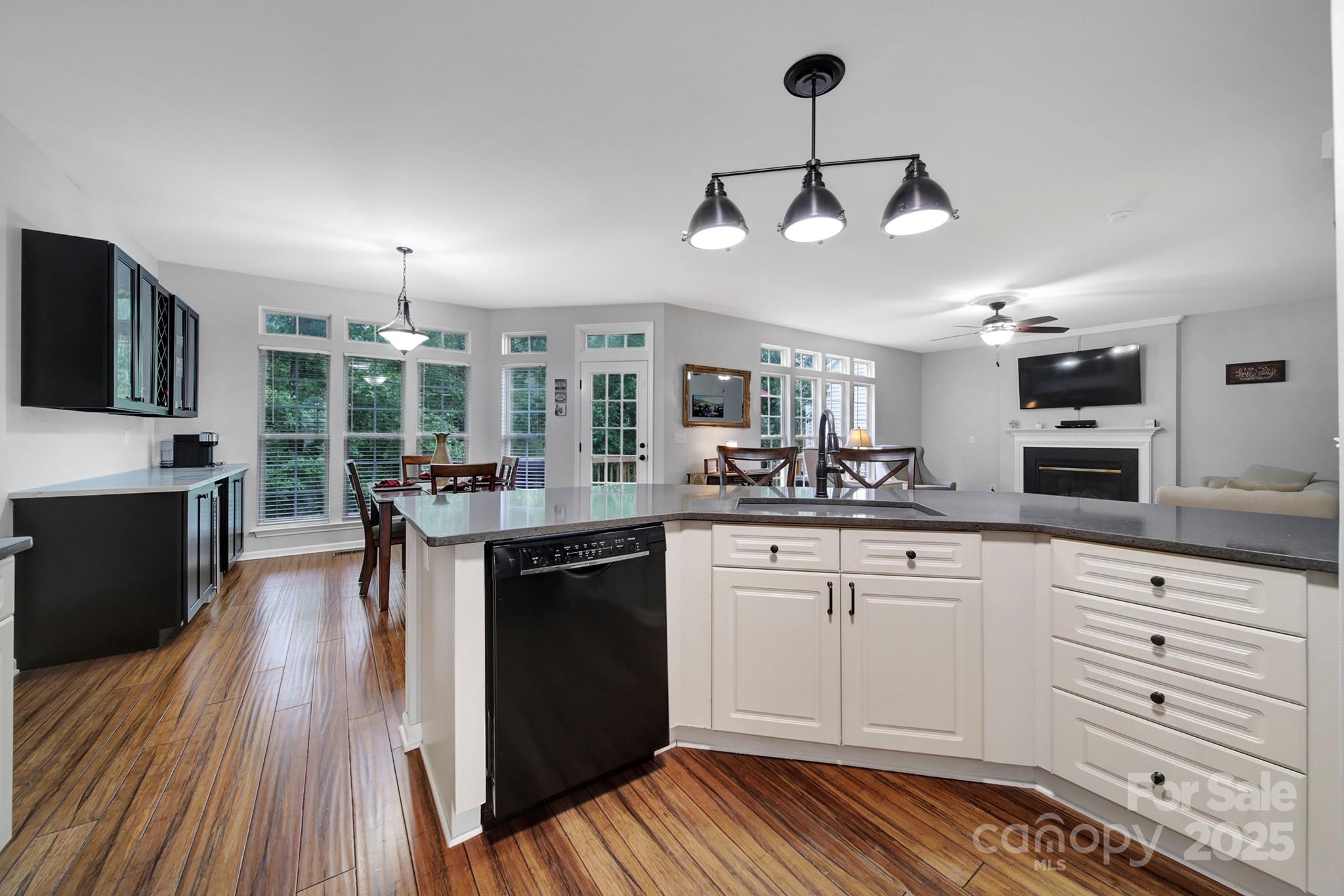 Knightsbridge - Residential