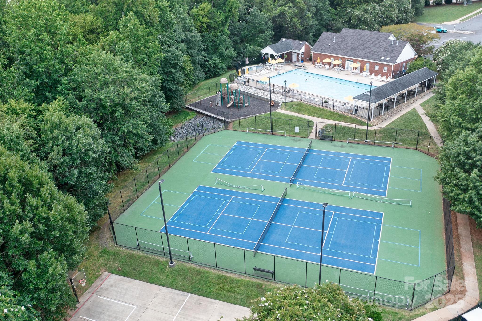 Knightsbridge - Residential