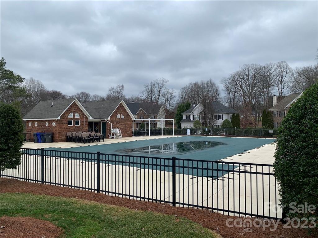 Hampton Ridge - Residential