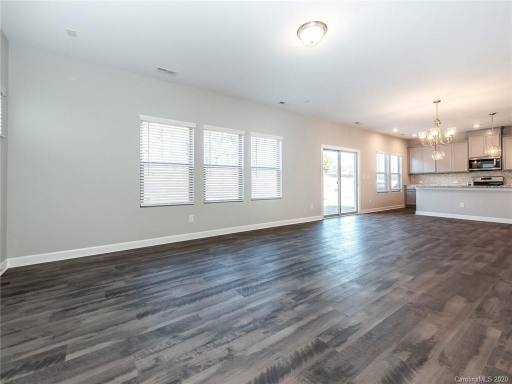 Stoneybrook Station - Residential