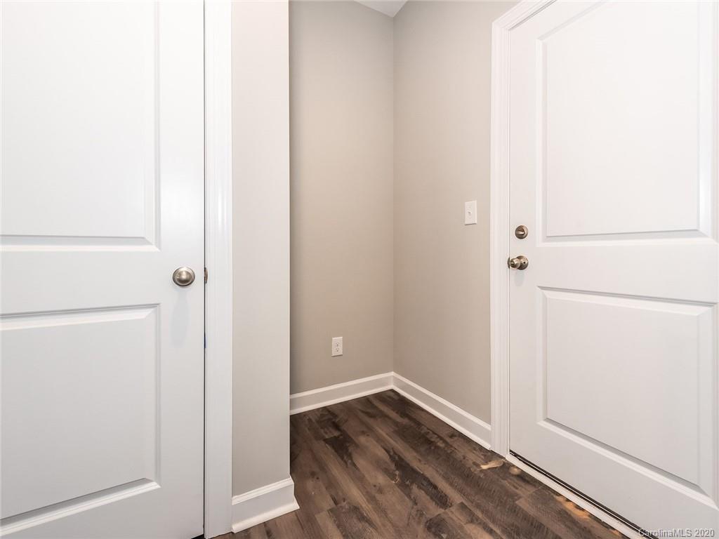 Stoneybrook Station - Residential