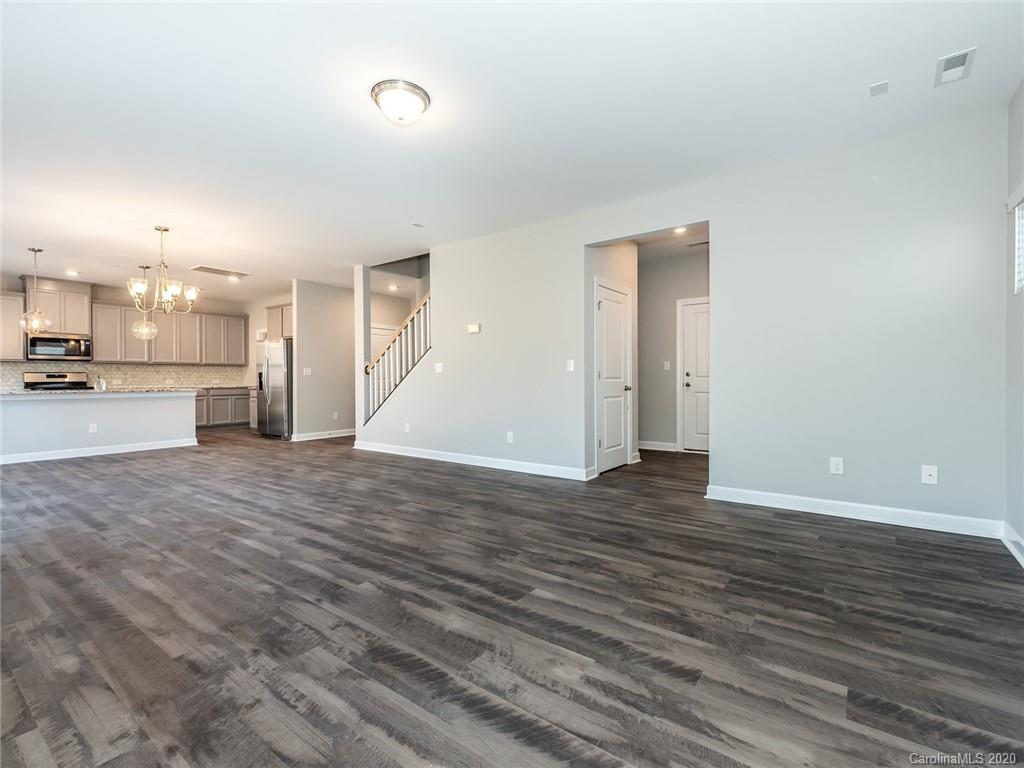 Stoneybrook Station - Residential