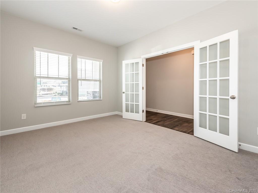 Stoneybrook Station - Residential