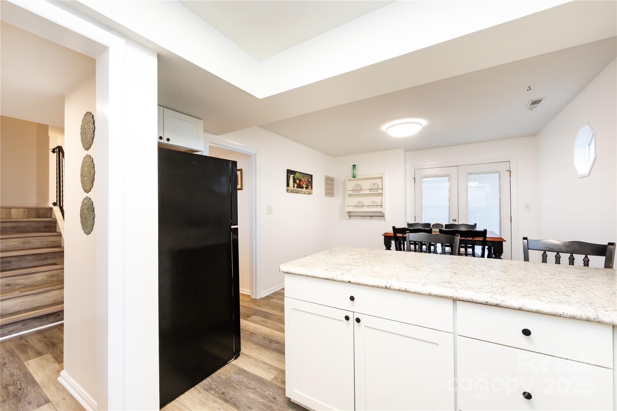 8307 Cricket Lake Drive