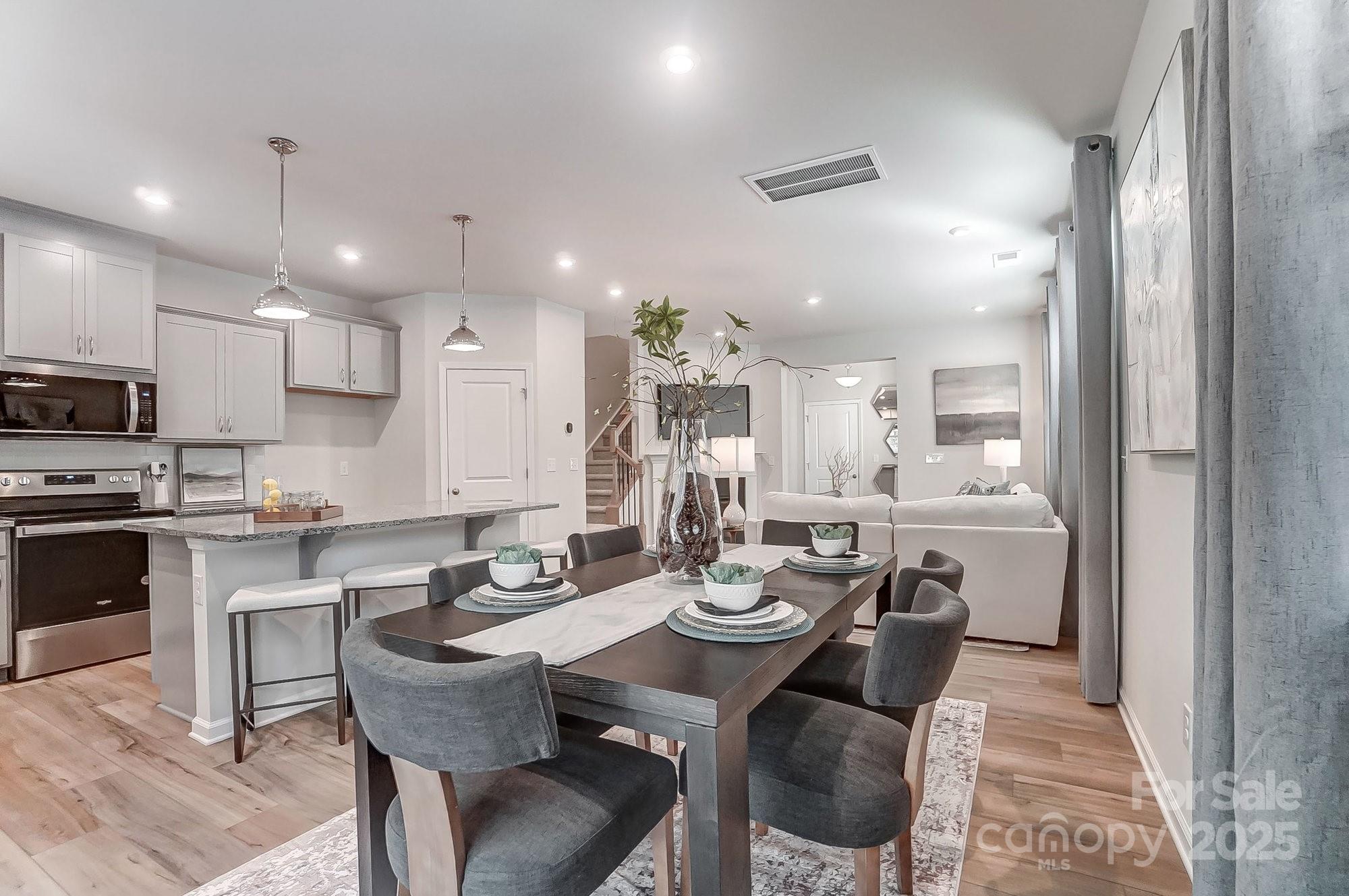 Arbor Chase - Residential