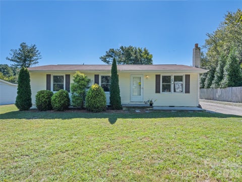 Photo of 1188 Eastbrook Drive, Hendersonville, NC 28720 (MLS # 4428470)
