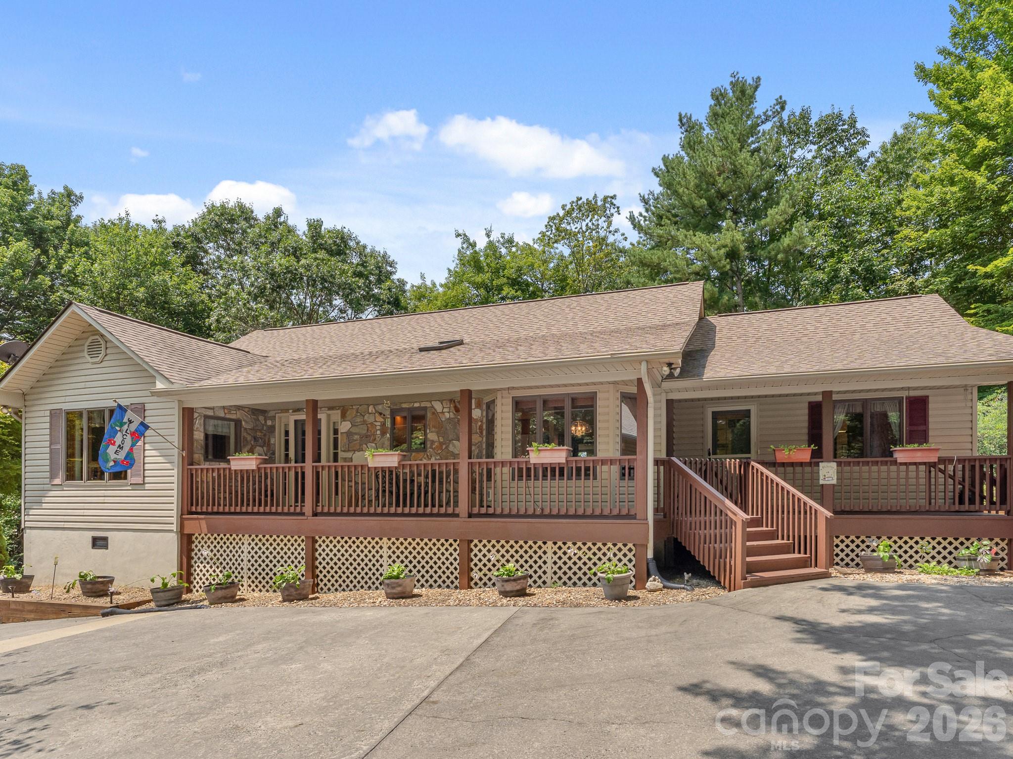620 Thunder Road