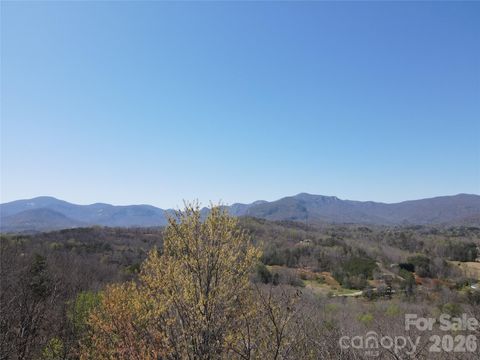 600 High Pines Loop Lake Lure NC 28746