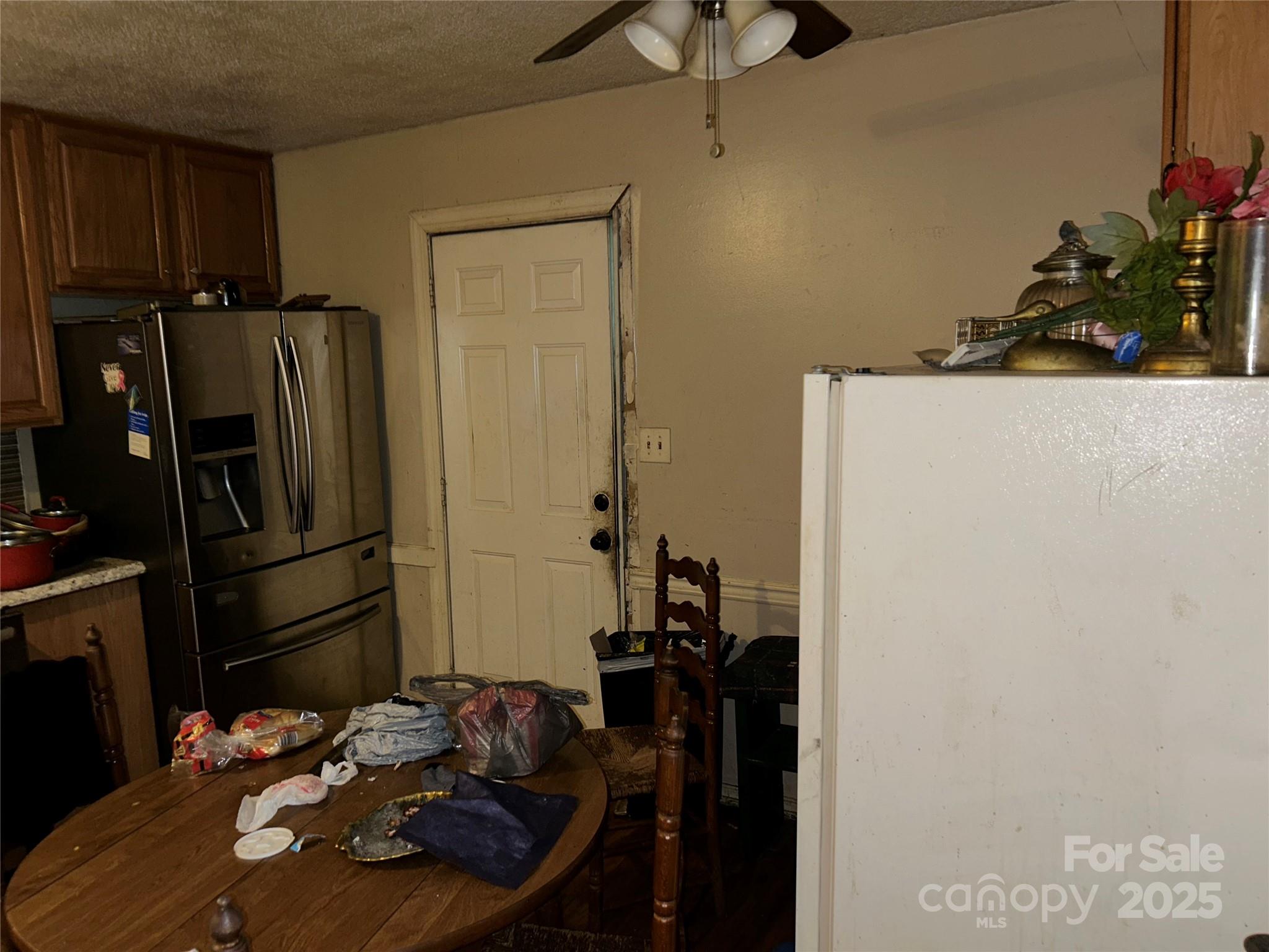 1524 Whisnant Street