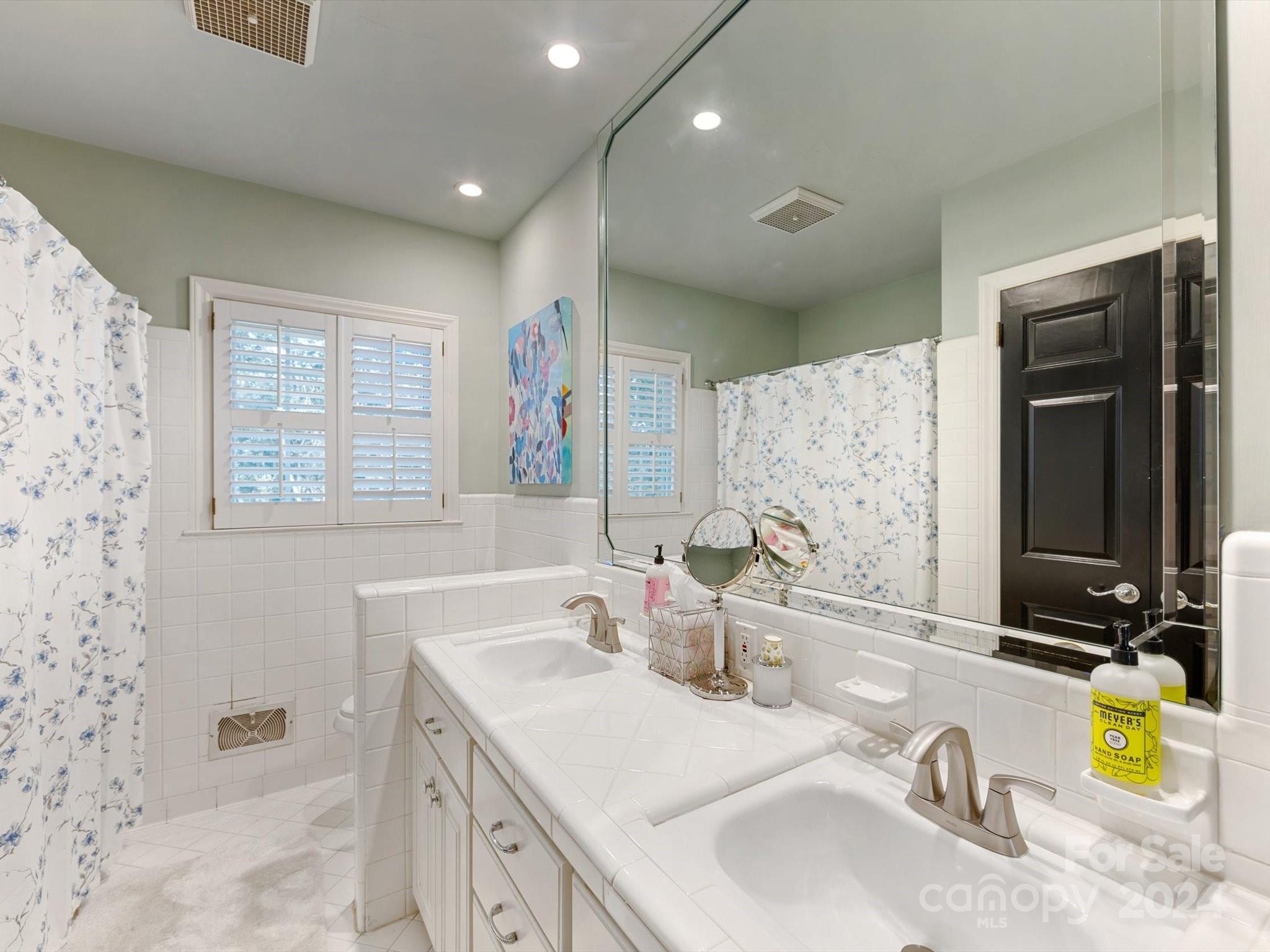 Foxcroft - Residential