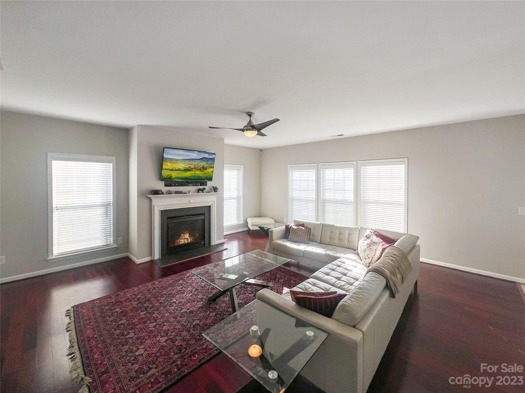 Oakhurst - Residential