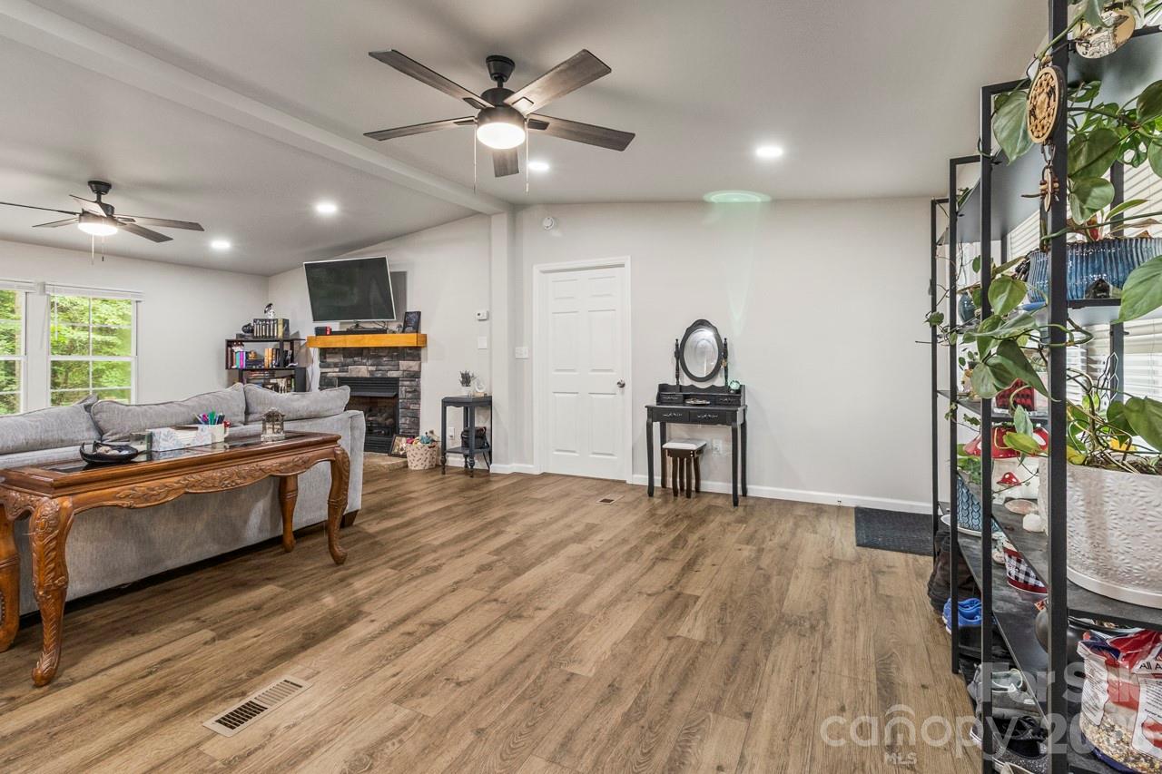 4265 Dry Pond Lane