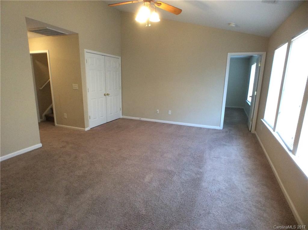 Riverwalk - Residential Lease