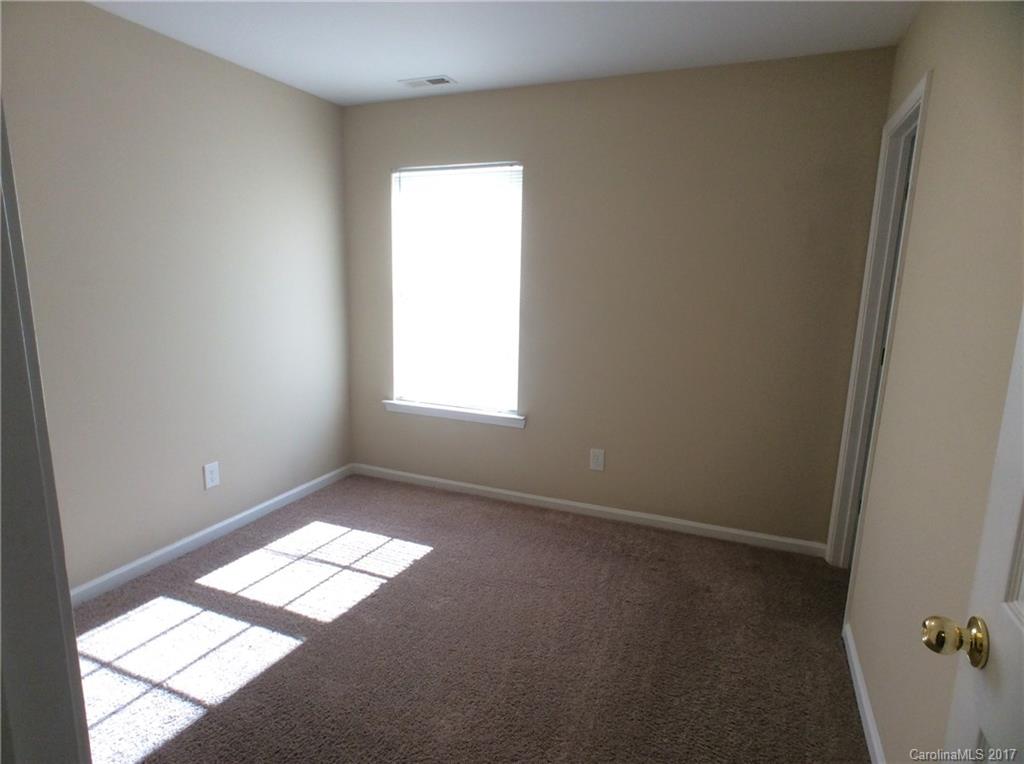 Riverwalk - Residential Lease