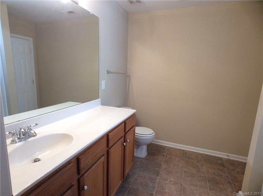 Riverwalk - Residential Lease