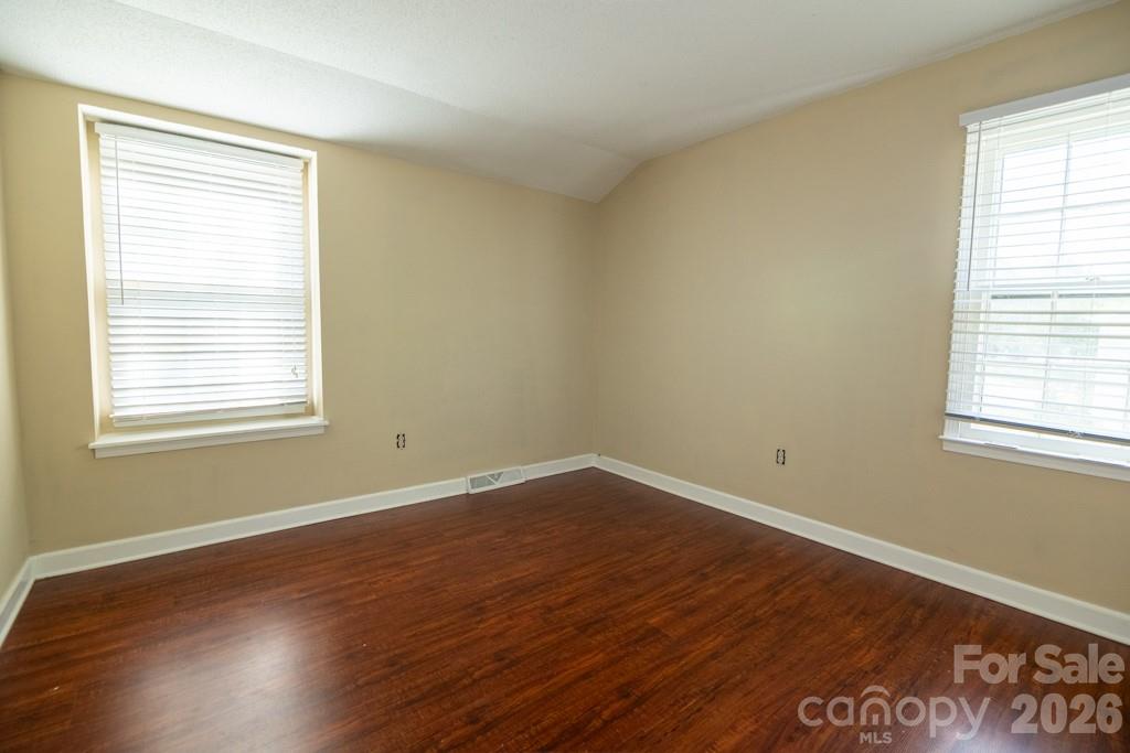 Candlewyck - Residential