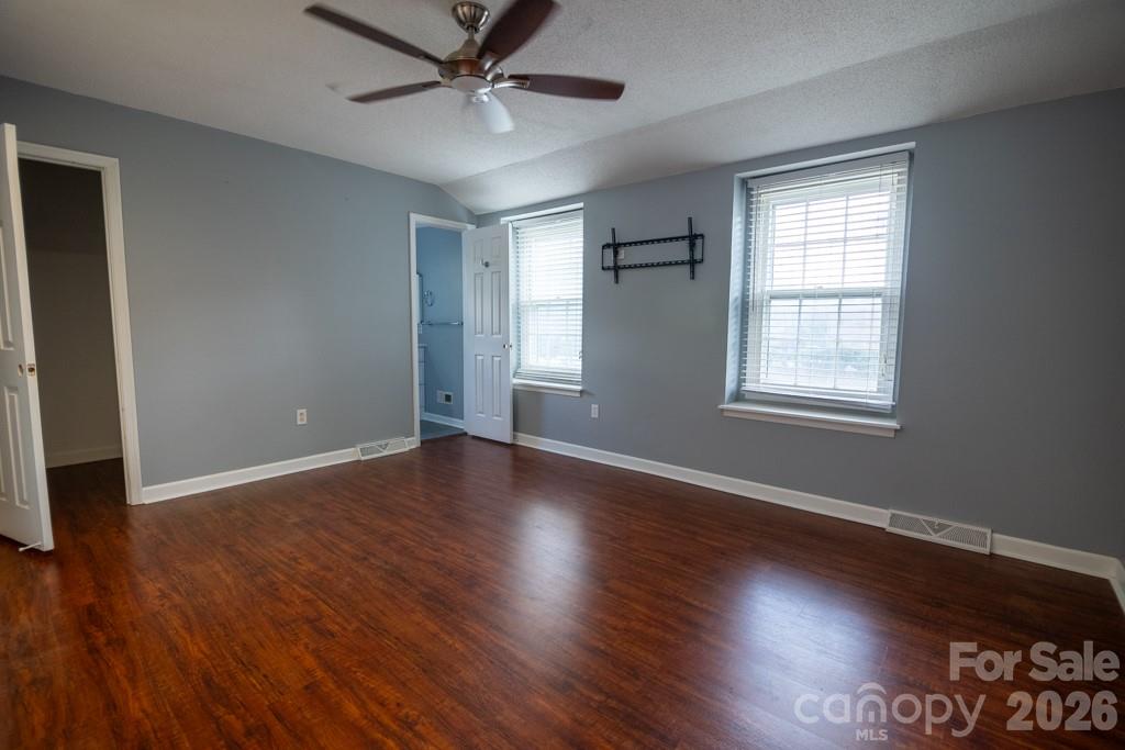 Candlewyck - Residential