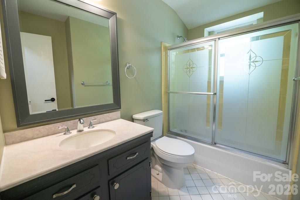 Candlewyck - Residential