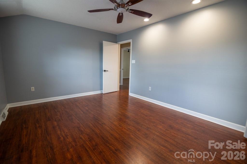 Candlewyck - Residential