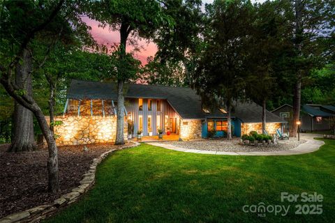 4609 Rounding Run Road Charlotte NC 28277